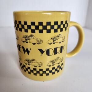 Vtg 1980's New York City NYC Yellow Taxi Cab Black Checkered Ceramic Coffee Mug